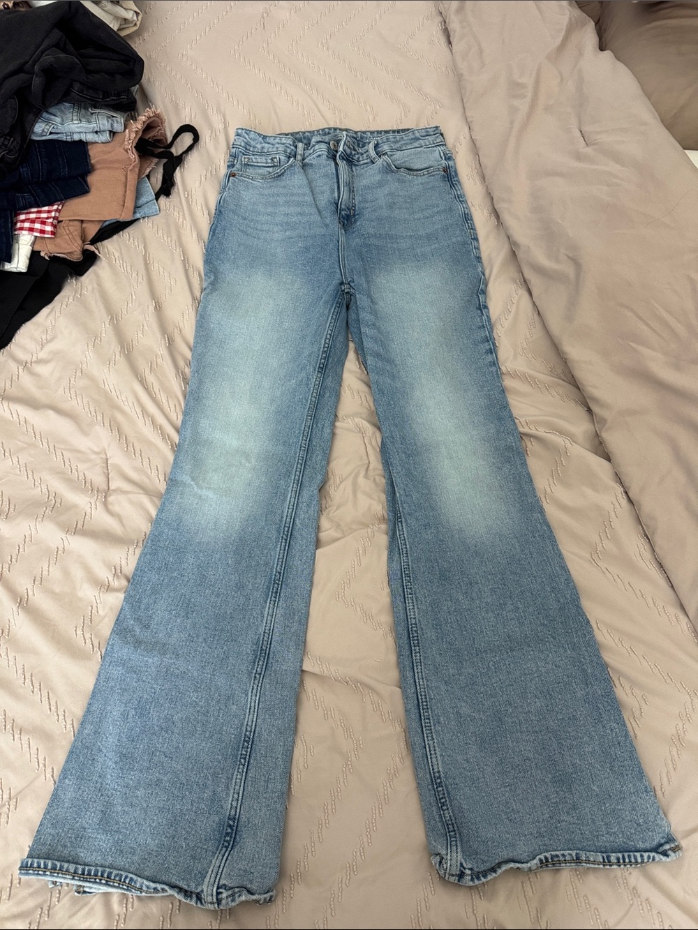 Old Navy Light Blue Wide-Leg Flare Jeans
